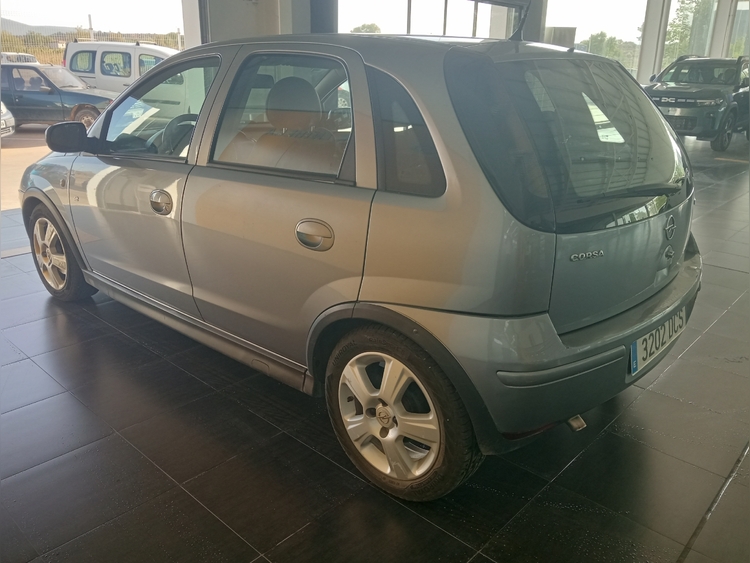 Opel Corsa  foto 5