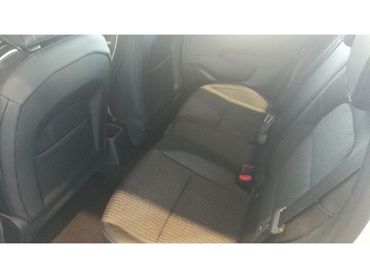Renault Clio <span class=