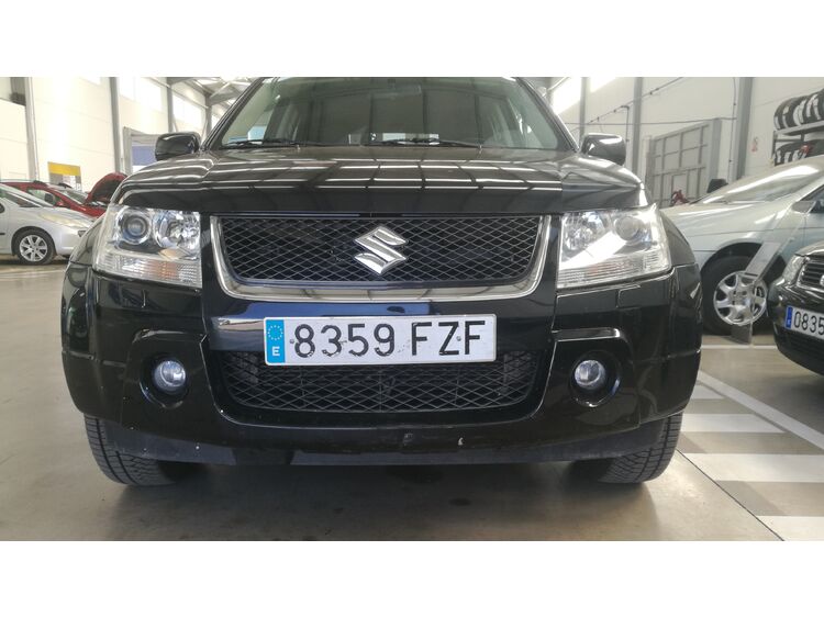 Suzuki Grand Vitara  foto 2