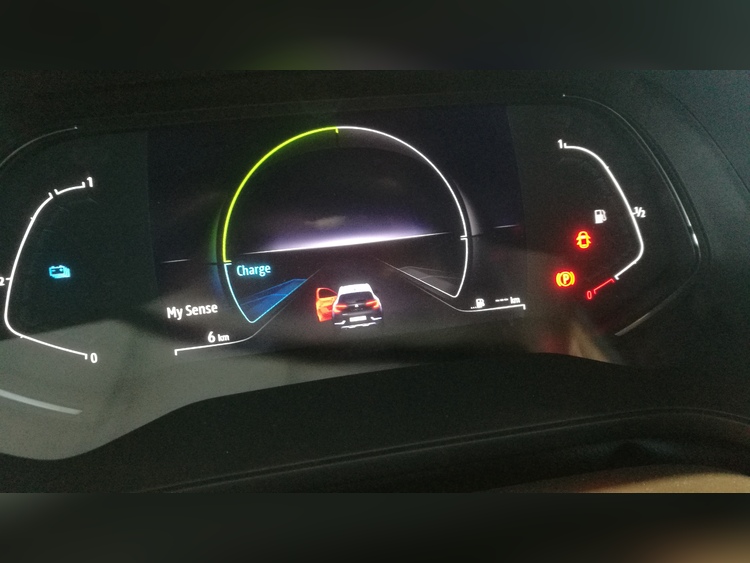 Renault Captur TECHNO E-TECH FULL HIBRIDO foto 5